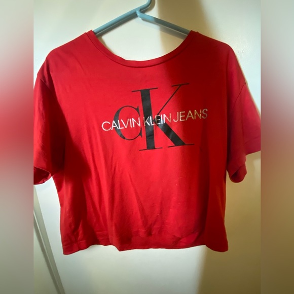 Tops - Picture 9 of 11